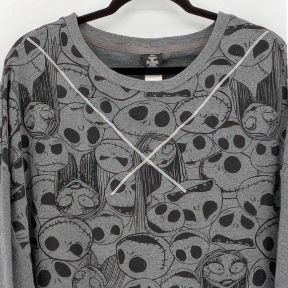 Tim Burtons The Nightmare Before Christmas Large $45 Jack Skellington Sally Top - Picture 7 of 12